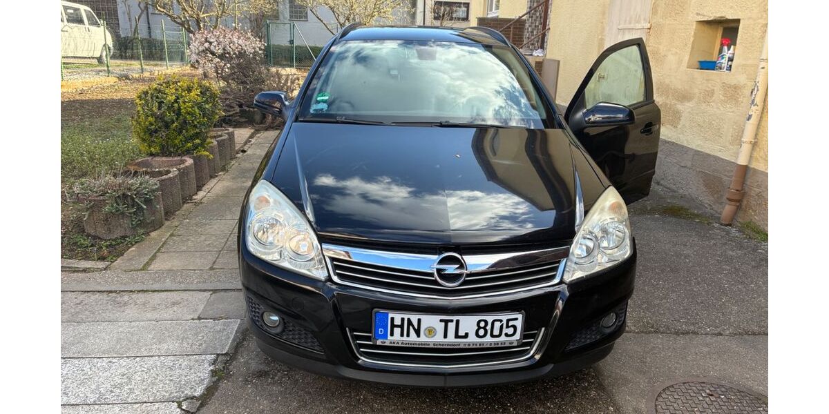 Opel Astra 208.000 km 650 &euro; Flein 74223