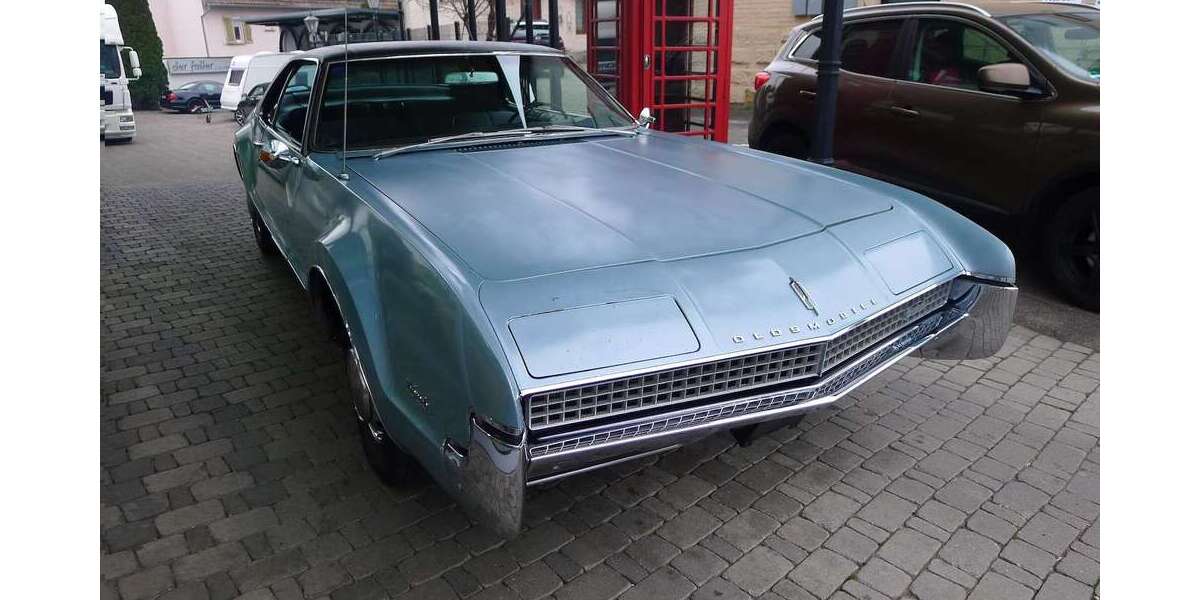 Oldsmobile Toronado 98.000 km 29.900 &euro; Heilbronn 74076