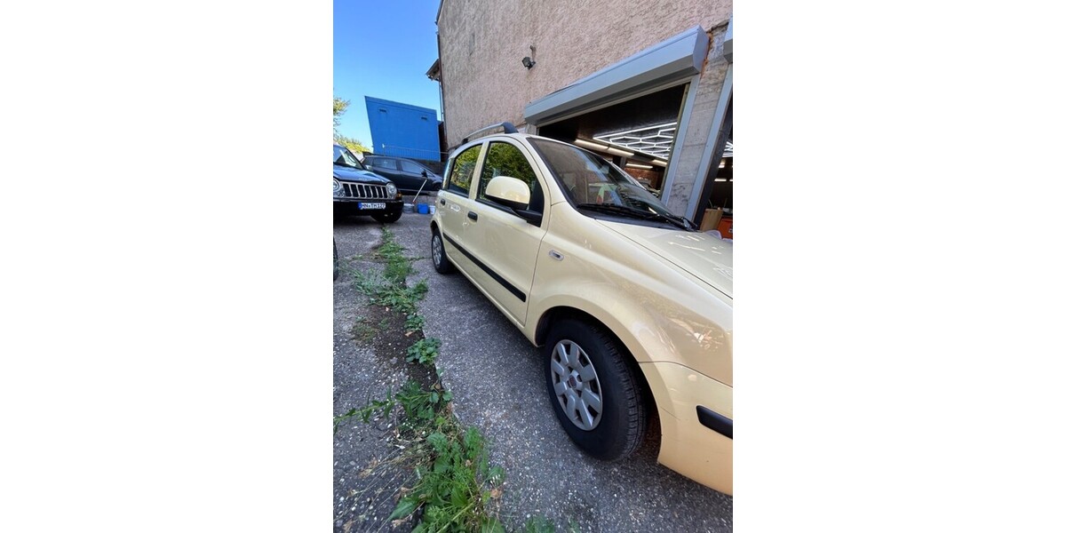 Fiat Panda 75.000 km 4.140 &euro; Erlenbach 74235
