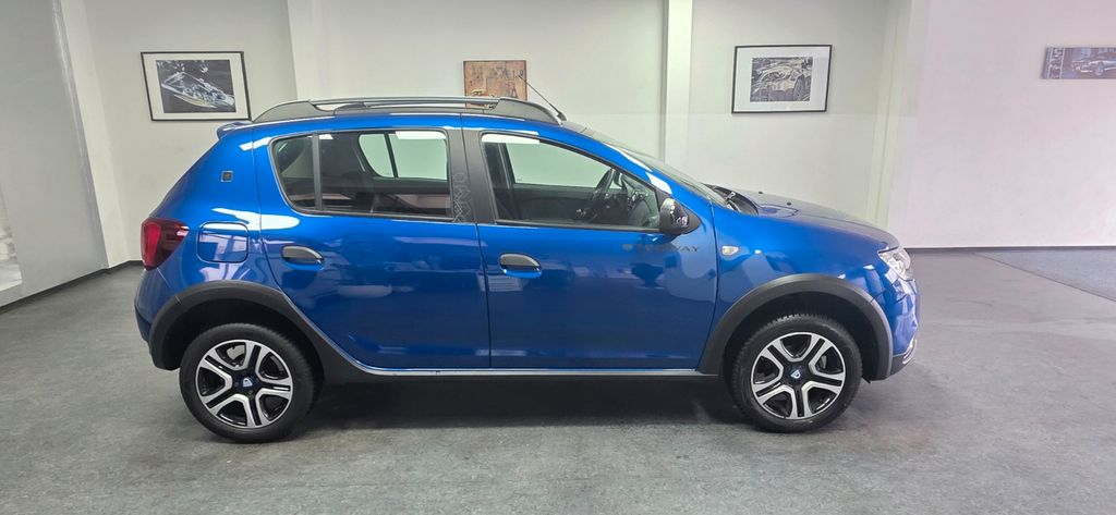 Dacia Sandero 50.000 km 9.400 &euro; Asperg/Ludwigsburg bei Stuttgart 71679