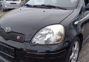 Toyota Yaris 242.000 km 2.490 &euro; Ludwigsburg 71642