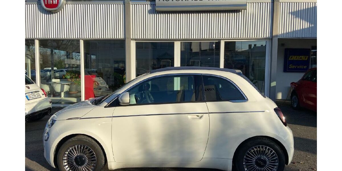 Fiat 500e 28.700 km 18.990 &euro; Asperg 71679