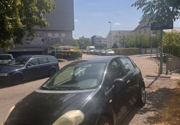 Fiat Punto 238.012 km 999 &euro; Heilbronn 74076