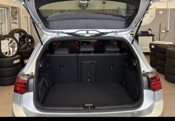 VW Golf 31.200 km 28.730 &euro; Öhringen 74613