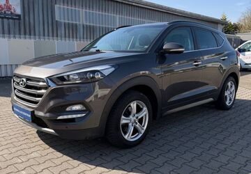 Hyundai TUCSON 165.000 km 12.999 &euro; Oedheim 74229
