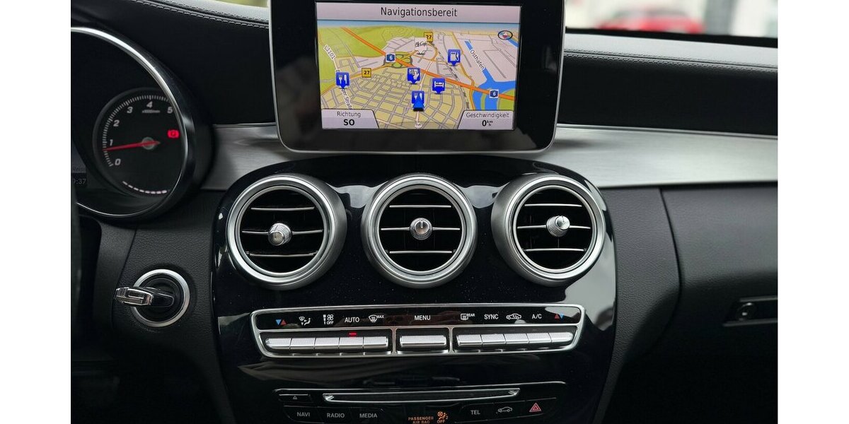 Mercedes-Benz C 180 CGI Limousine AMG Line Navi 172.000 km 12.490 &euro; Neckarsulm 74172