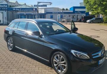 Mercedes-Benz 220 210.000 km 15.000 &euro; Sulzfeld 75056