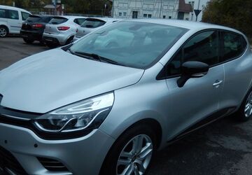 Renault Clio 77.600 km 10.999 &euro; Mosbach/Neckarelz 74821