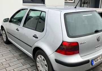 VW Golf 115.000 km 3.900 &euro; Mosbach 74821