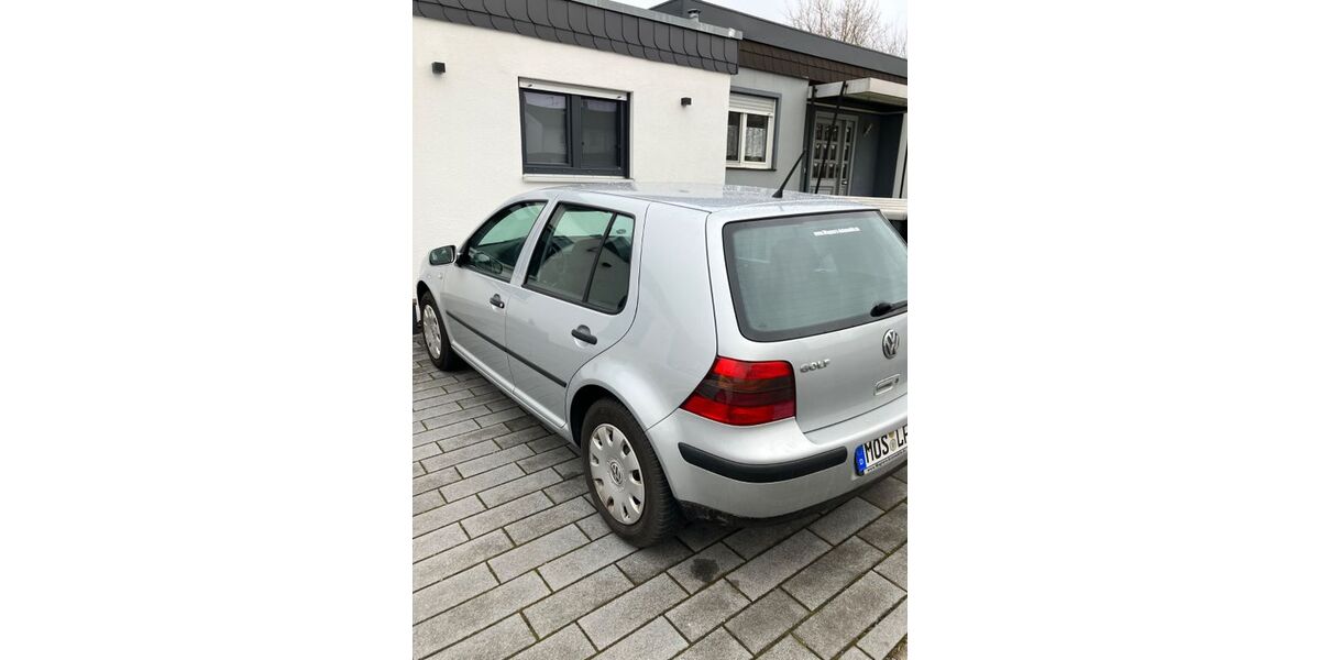 VW Golf 115.000 km 3.900 &euro; Mosbach 74821
