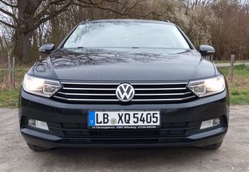 VW Passat 208.741 km 9.300 &euro; Pleidelscheim 74385