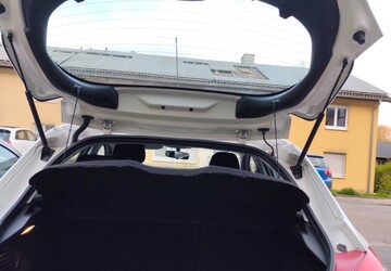 Peugeot 208 180.882 km 3.000 &euro; Neckarzimmern 74865