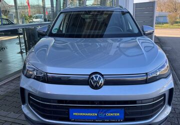 VW Tiguan 9.000 km 38.790 &euro; Eppingen 75031
