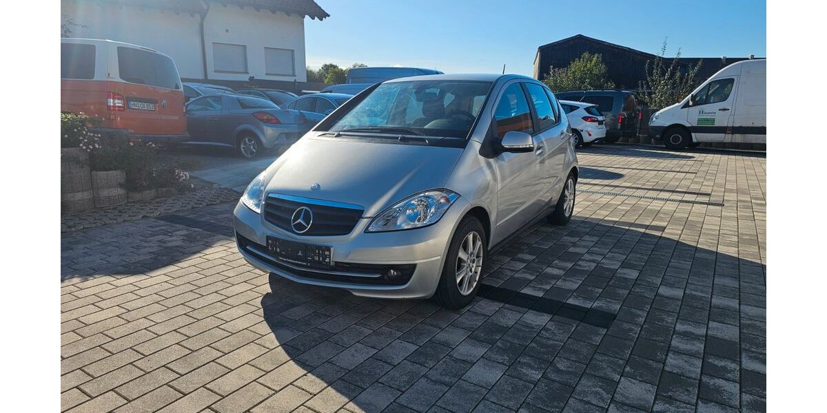 Mercedes-Benz A 180 173.105 km 2.999 &euro; Langenbrettach/Langenbeutingen 74243