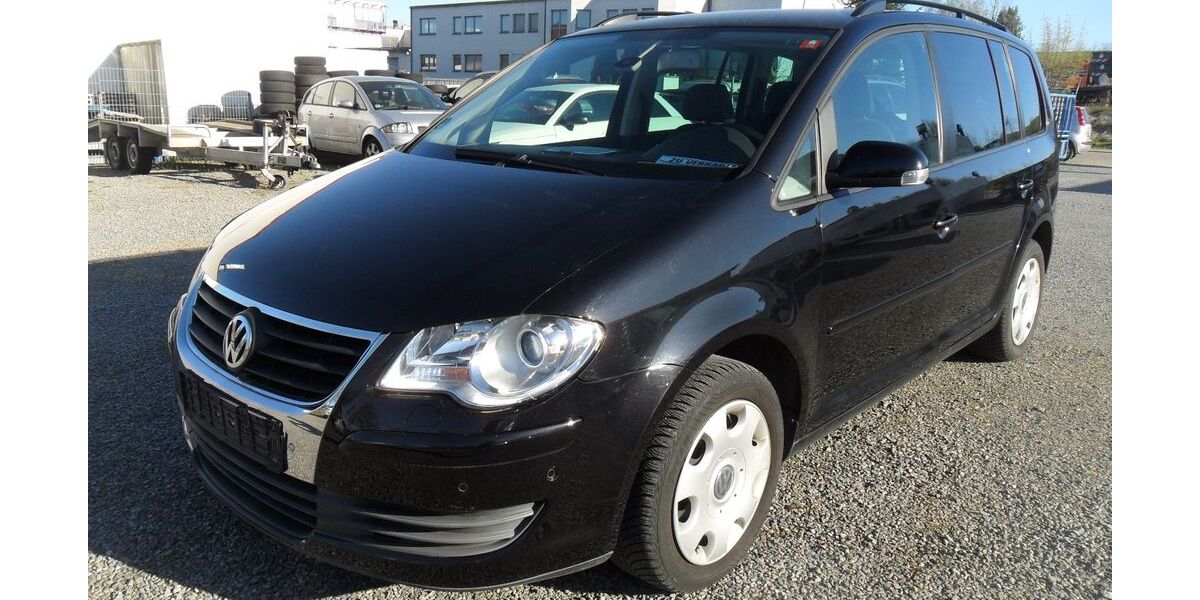 VW Touran 85.000 km 5.599 &euro; Bad Rappenau-Bonfeld 74906