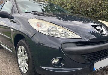 Peugeot 206 62.000 km 2.800 &euro; Ludwigsburg 71636