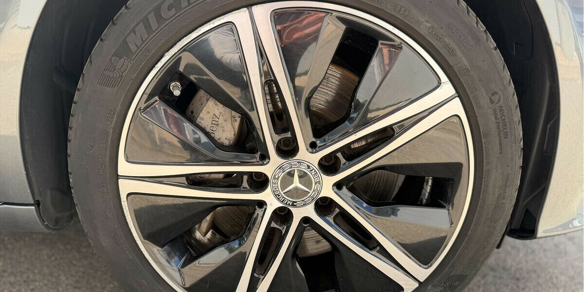 Mercedes-Benz C 300 e Diesel Hybrid Avantgarde Navi 165.000 km 16.990 &euro; Neckarsulm 74172