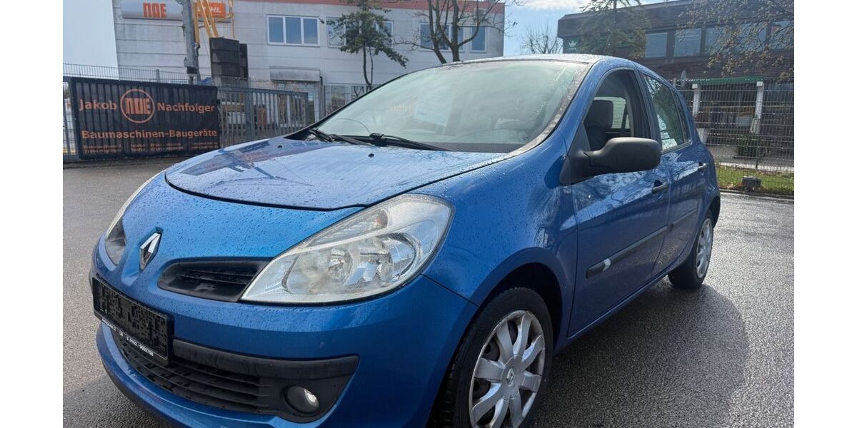 Renault Clio 200.000 km 1.490 &euro; MÖGLINGEN 71696