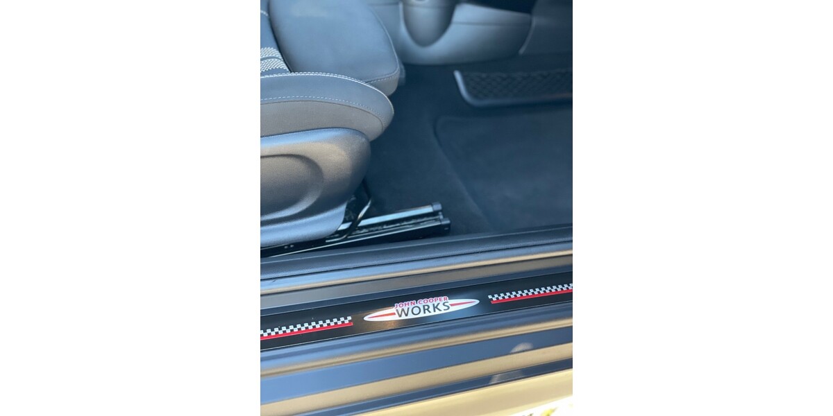 Mini Cooper 60.000 km 20.100 &euro; Sinsheim 74889