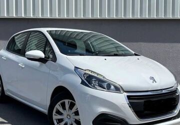 Peugeot 208 100.486 km 4.000 &euro; Weinsberg 74189