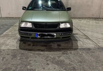VW Golf 207.780 km 2.800 &euro; Burgstetten 71576