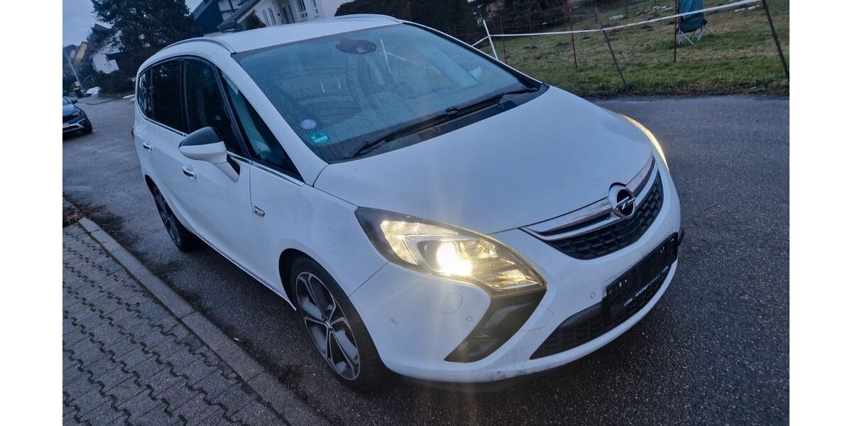 Opel Zafira 177.000 km 6.000 &euro; Langenbrettach 74243