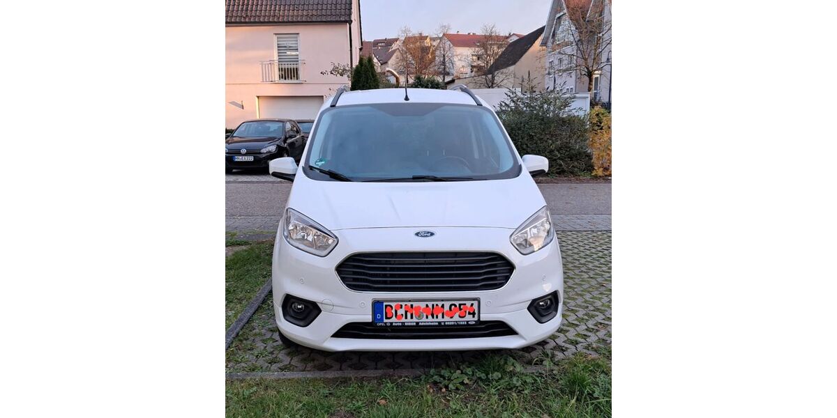 Ford Tourneo Courier 140.000 km 8.490 &euro; Obersulm 74182