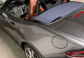 Mazda MX-5 9.808 km 32.300 &euro; Ludwigsburg 71640