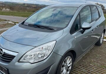 Opel Meriva 190.000 km 2.890 &euro; Öhringen 74613
