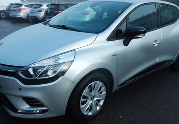 Renault Clio 29.945 km 11.999 &euro; Mosbach/Neckarelz 74821