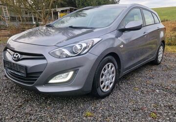 Hyundai i30 155.000 km 5.460 &euro; Gemmingen 75050