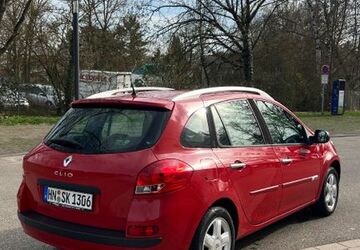 Renault Clio 127.000 km 2.999 &euro; Massenbachhausen 74252