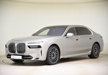 BMW 740 1.900 km 96.880 &euro; Ellhofen 74248