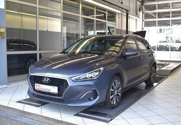 Hyundai i30 92.214 km 16.990 &euro; Bad Friedrichshall 74177