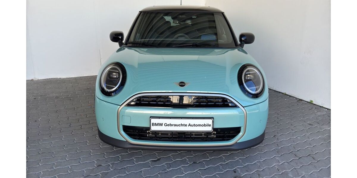 Mini Cooper C 8.304 km 29.940 &euro; Heilbronn 74076
