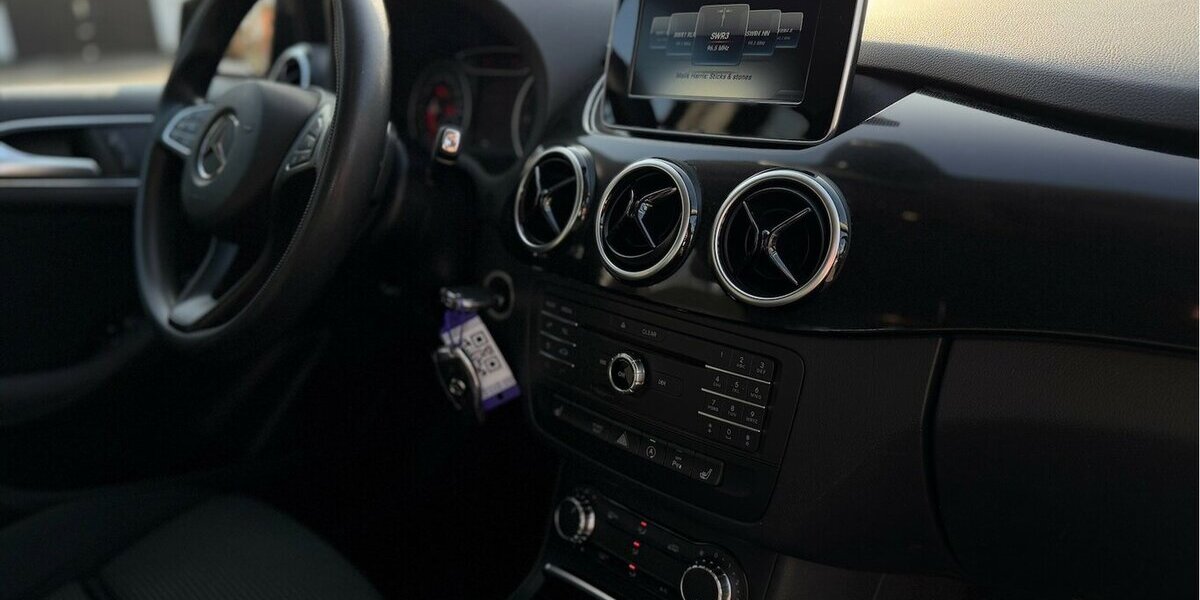 Mercedes-Benz B 180 CDI d Automatik 1. Hand 98.000 km 11.490 &euro; Neckarsulm 74172
