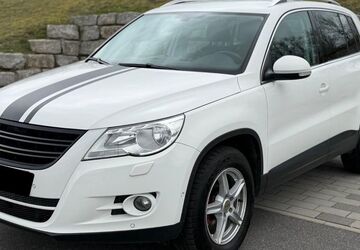 VW Tiguan 216.000 km 7.900 &euro; Elztal 74834