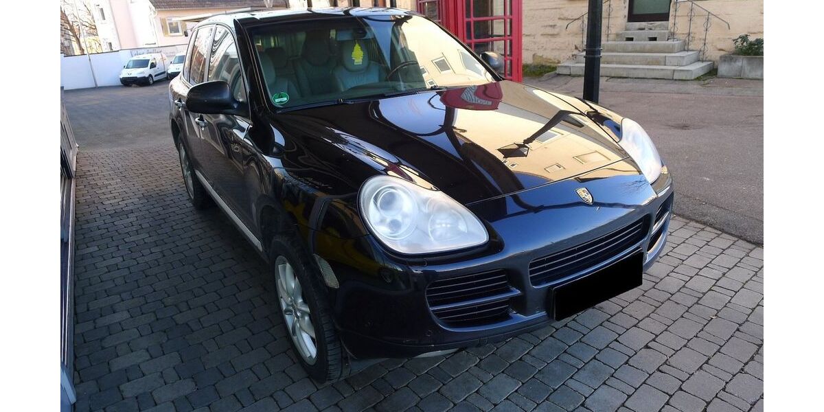 Porsche Cayenne 281.000 km 5.900 &euro; Heilbronn 74076