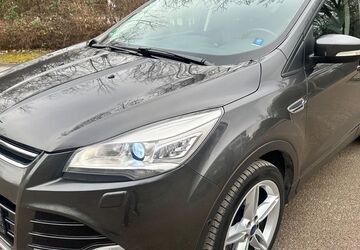 Ford Kuga 183.000 km 10.290 &euro; Freiberg am Neckar 71691