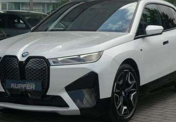 BMW iX 29.520 km 71.500 &euro; Vaihingen/Enz 71665
