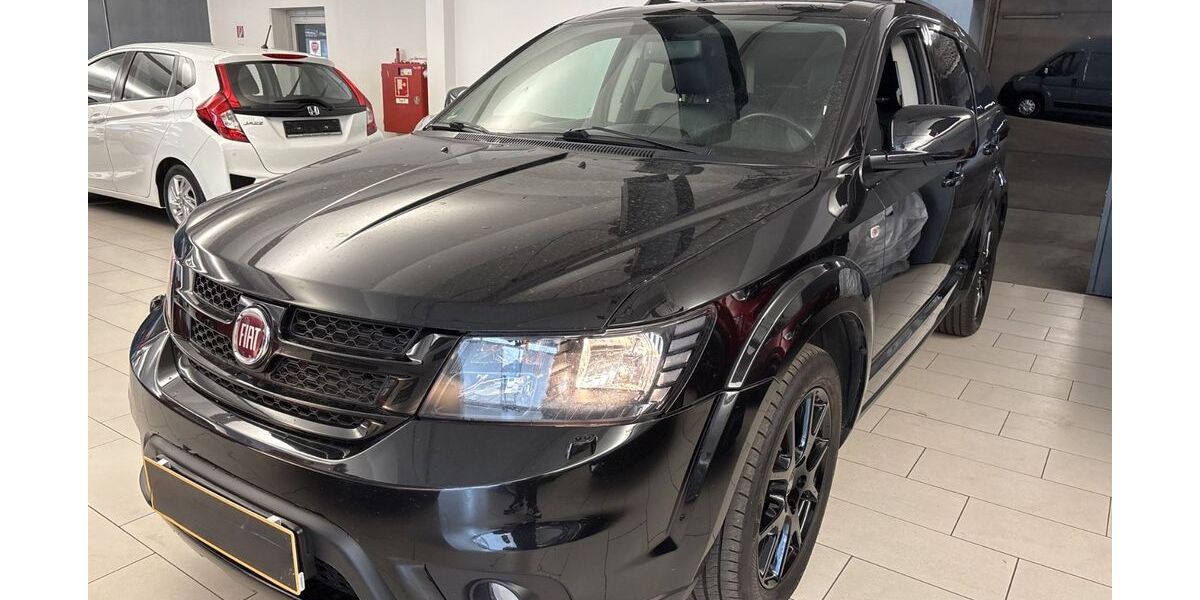 Fiat Freemont 125.000 km 13.999 &euro; Großbottwar 71723