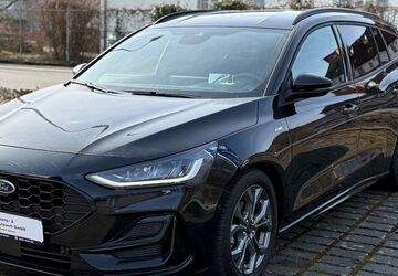 Ford Focus 15.620 km 23.990 &euro; Mosbach 74821