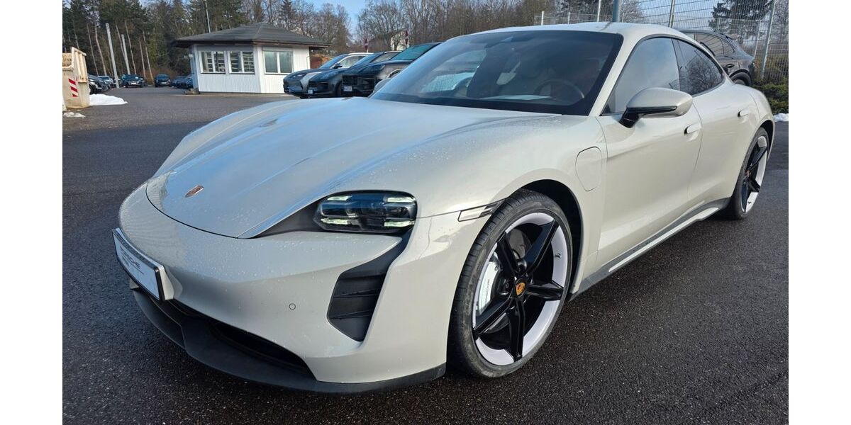 Porsche Taycan 58.000 km 59.990 &euro; Nordheim bei Heilbronn 74226