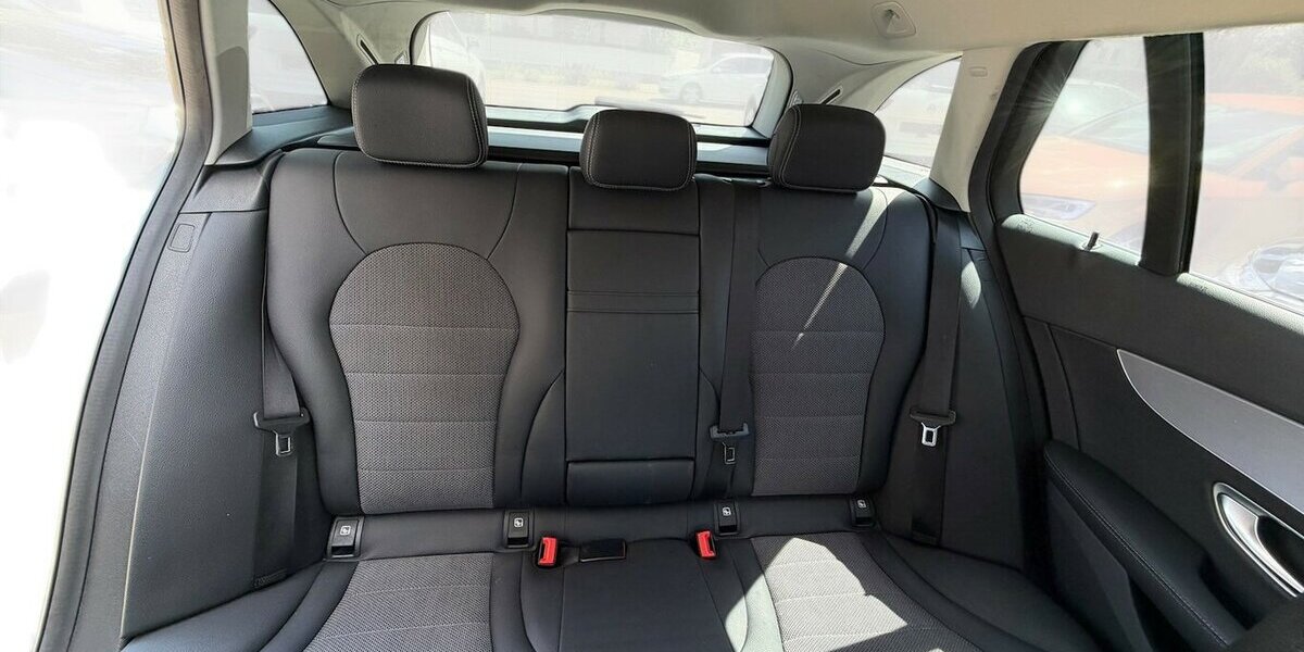 Mercedes-Benz C 300 e Diesel Hybrid Avantgarde Navi 165.000 km 16.990 &euro; Neckarsulm 74172