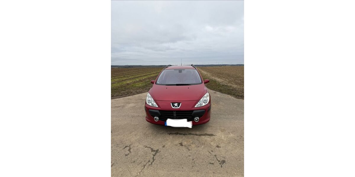 Peugeot 307 201.000 km 2.500 &euro; Langenbrettach 74243