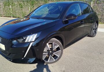 Peugeot 208 45.765 km 15.290 &euro; Heilbronn 74076