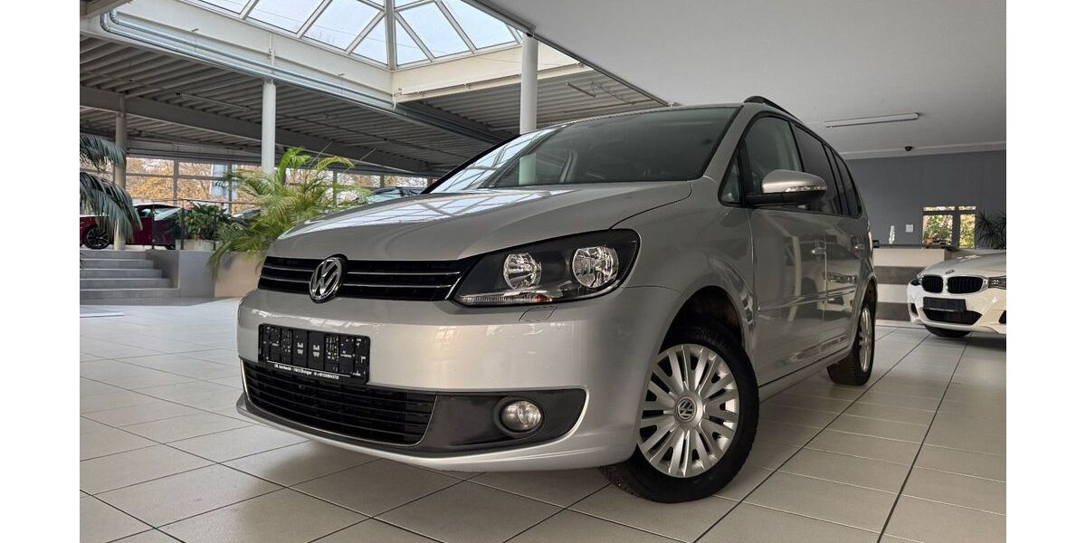 VW Touran 227.000 km 5.580 &euro; Öhringen 74613